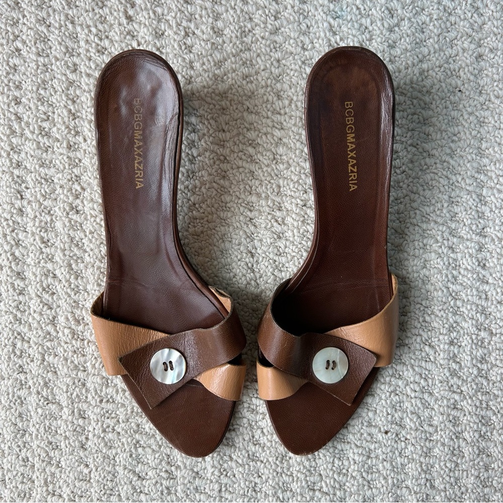 BCBGMaxAzria Brown and Tan Leather Knot Mule Heels - Picture 2 of 14